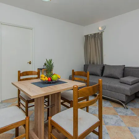 Apartman App Juracak 2 By Interhome Nin