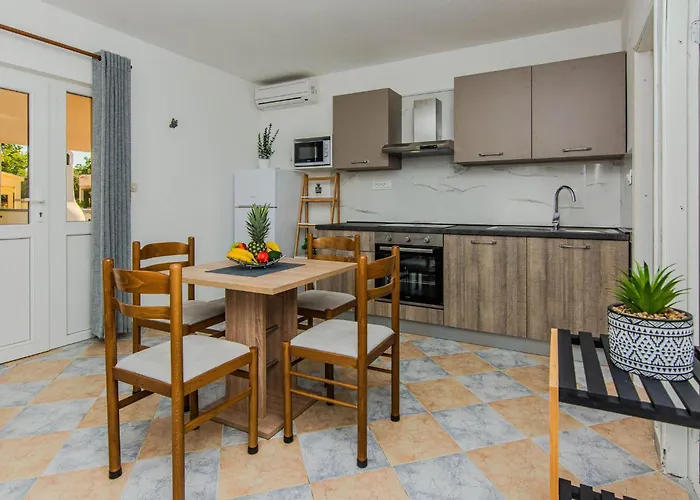 App Juracak 2 By Interhome Apartman Nin