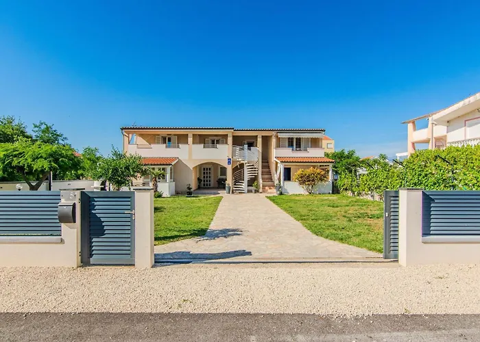 App Juracak 2 By Interhome *