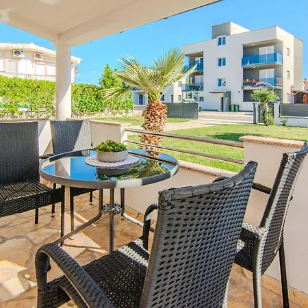 App Juracak 2 By Interhome Apartman Nin