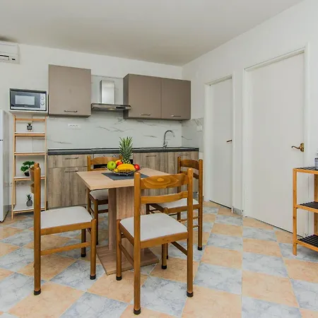 App Juracak 2 By Interhome * Nin